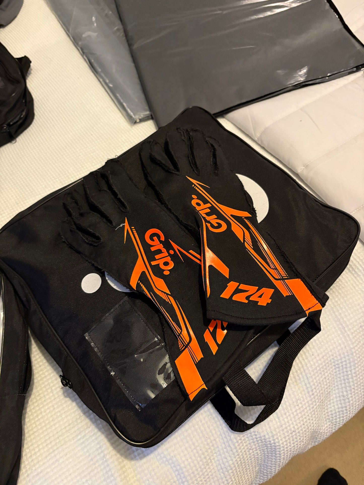GR1 Custom Race Glove